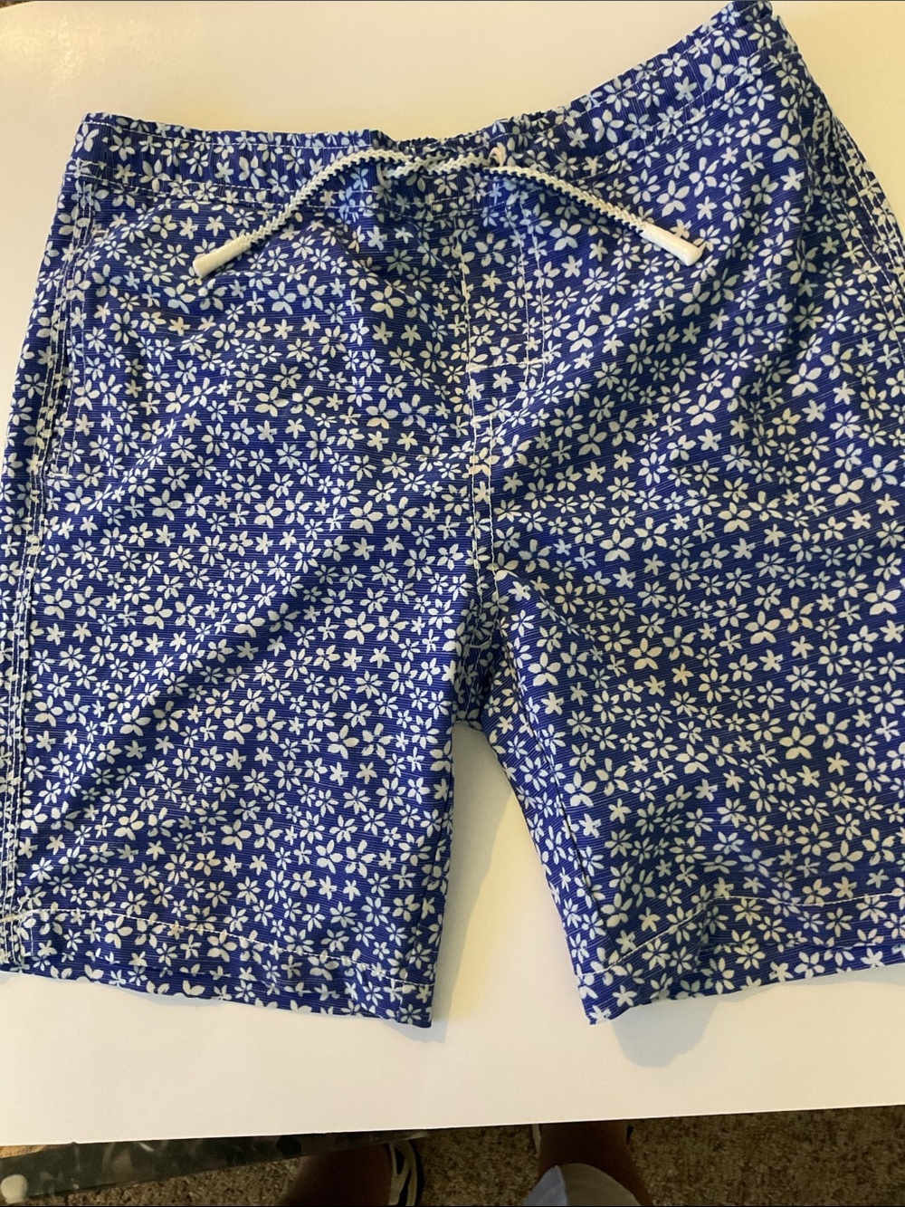johnnie -O boy’s swim Trunks Size 10